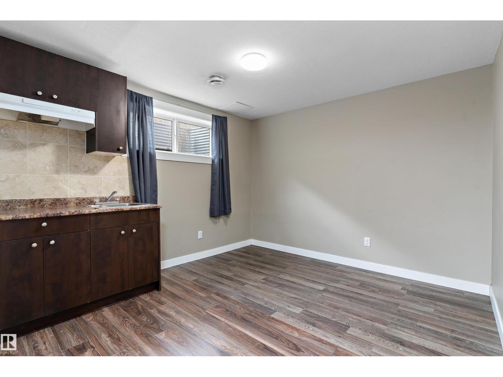 Unknown Address, ,     - Photo 32 - E4483538