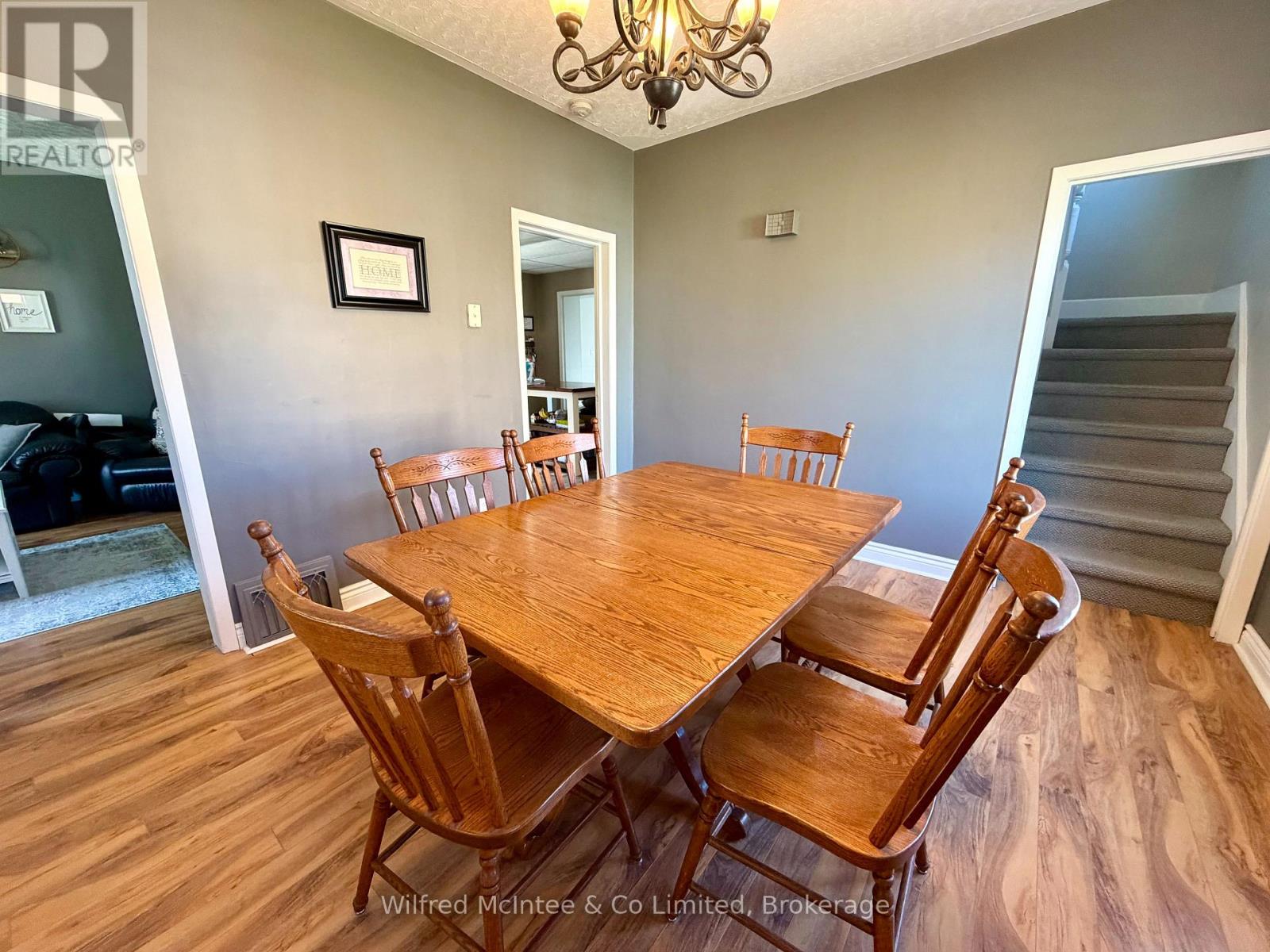 207 John Street N, Brockton, Ontario  N0G 2V0 - Photo 11 - X13031588