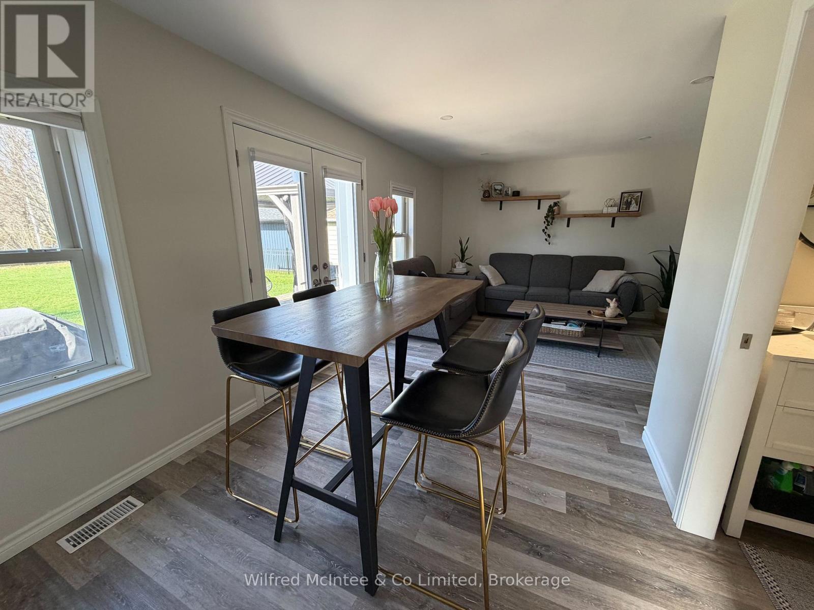 207 John Street N, Brockton, Ontario  N0G 2V0 - Photo 5 - X13031588