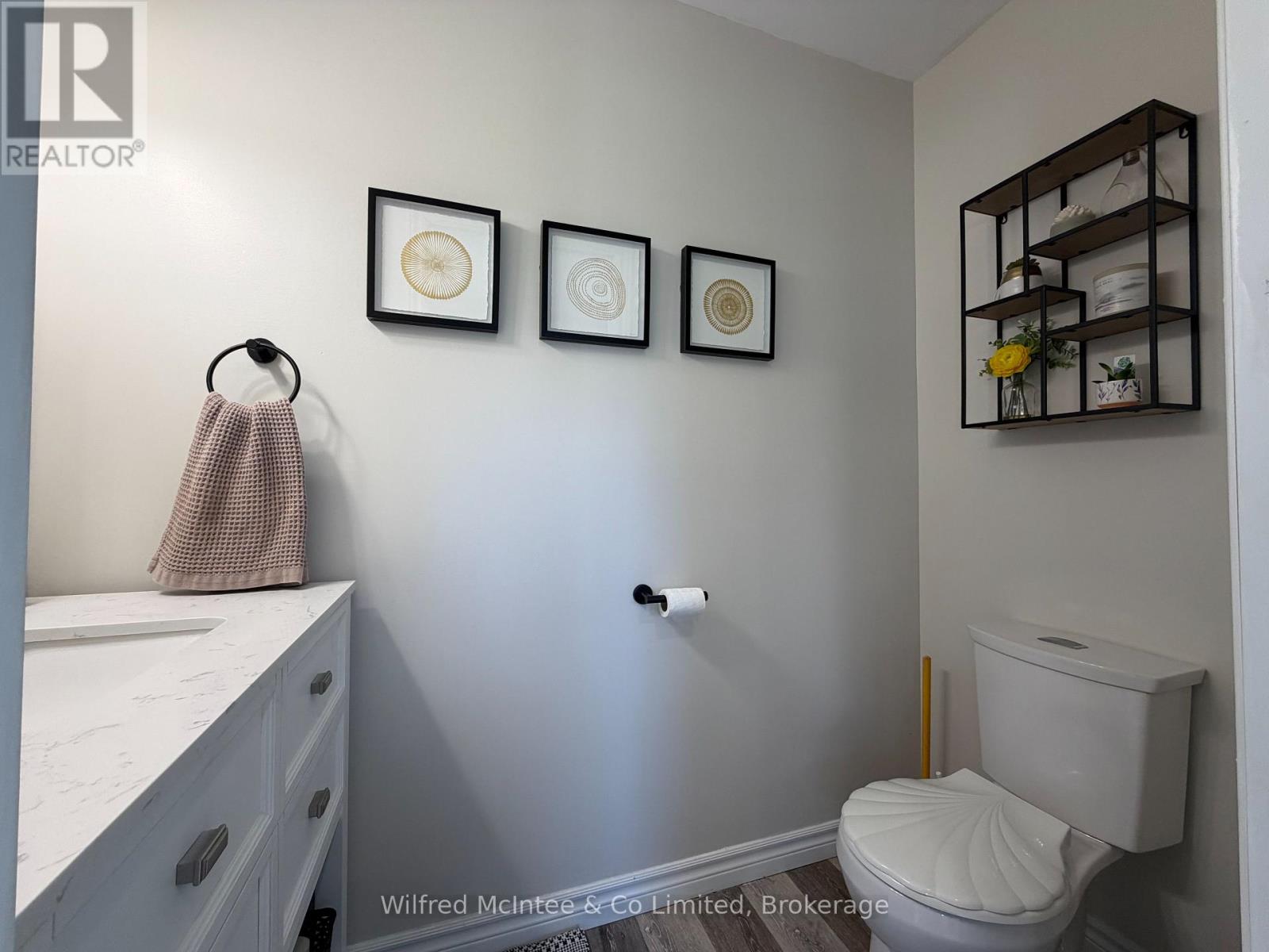 207 John Street N, Brockton, Ontario  N0G 2V0 - Photo 9 - X13031588