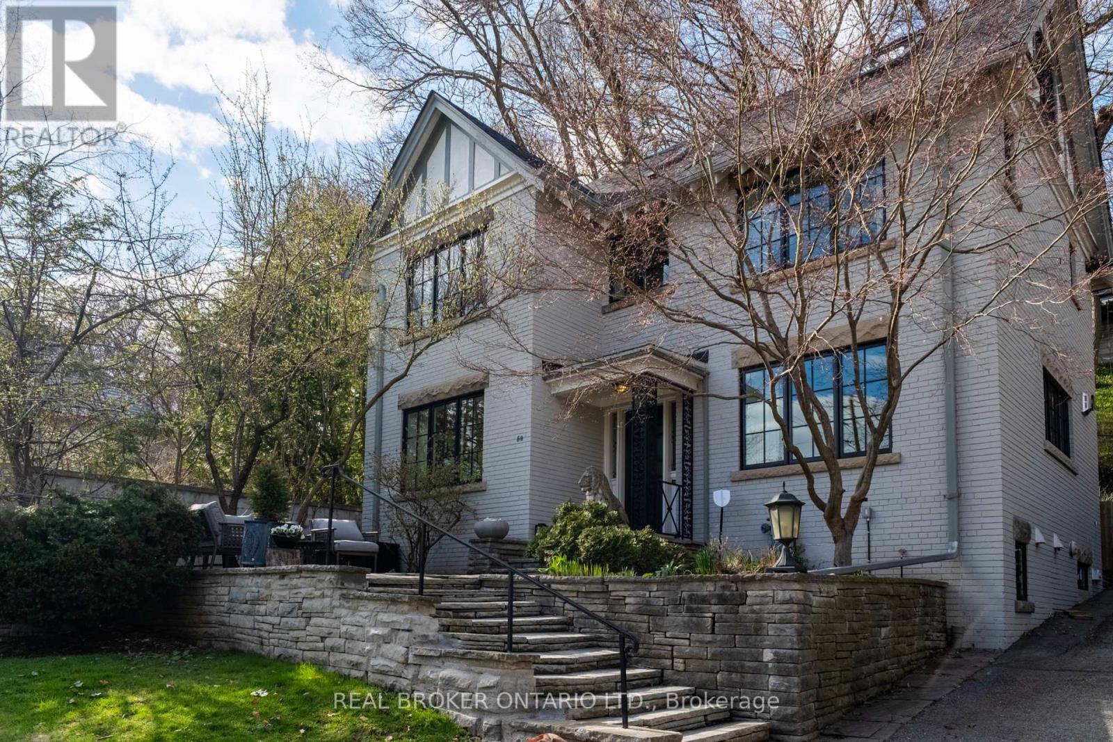 50 POPLAR PLAINS CRESCENT, Toronto, Ontario