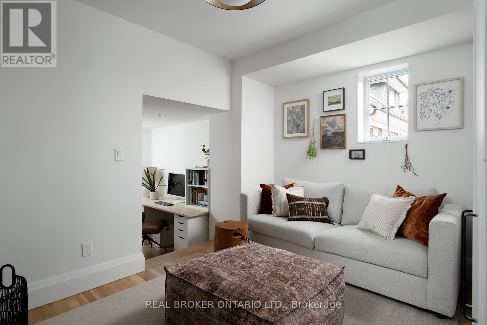 50 Poplar Plains Crescent, Toronto, Ontario  M4V 1E8 - Photo 25 - C13031686