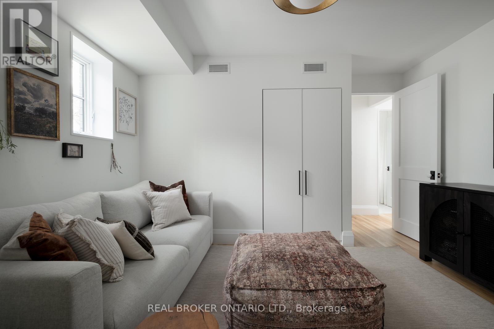 50 Poplar Plains Crescent, Toronto, Ontario  M4V 1E8 - Photo 27 - C13031686