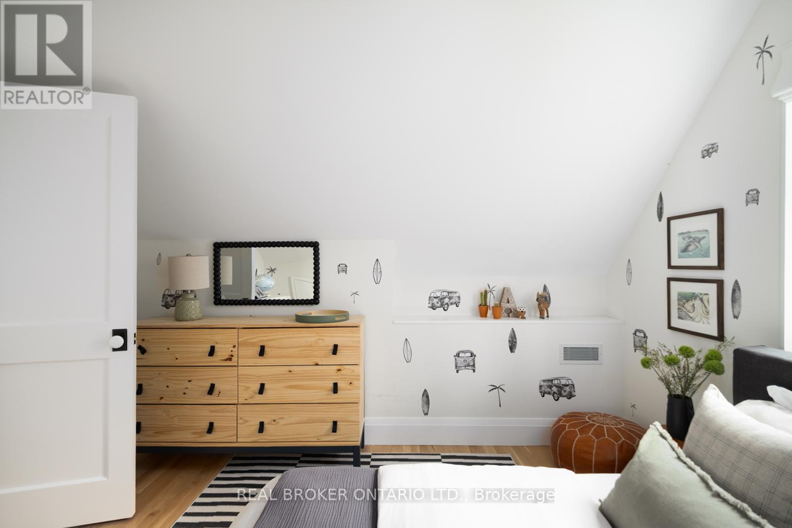 50 Poplar Plains Crescent, Toronto, Ontario  M4V 1E8 - Photo 33 - C13031686