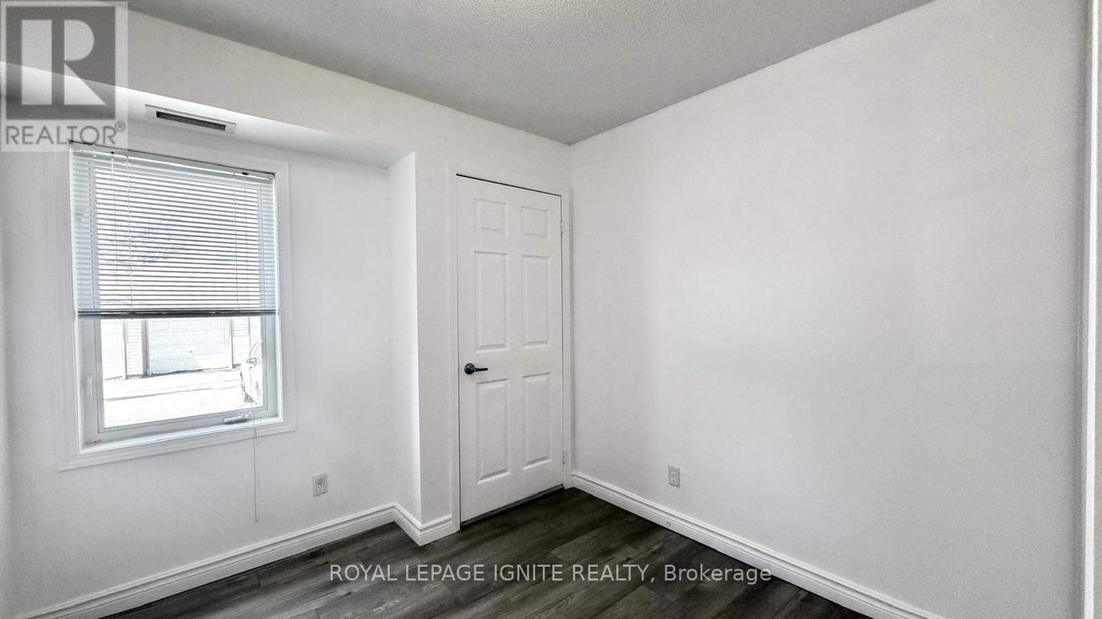 105 - 128 Aspen Springs Drive, Clarington, Ontario  L1C 0G9 - Photo 10 - E13031718