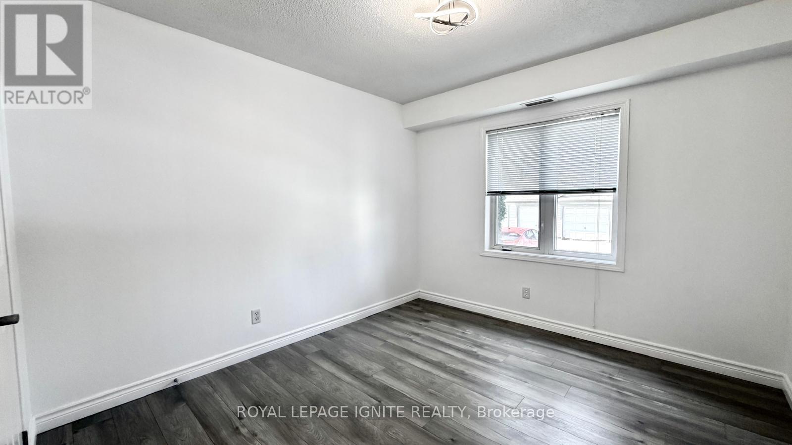 105 - 128 Aspen Springs Drive, Clarington, Ontario  L1C 0G9 - Photo 13 - E13031718