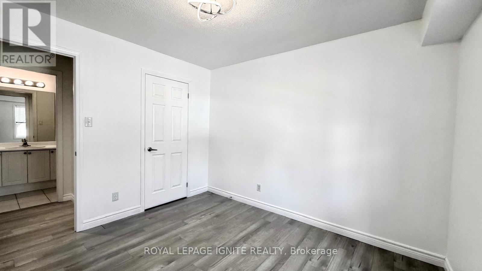 105 - 128 Aspen Springs Drive, Clarington, Ontario  L1C 0G9 - Photo 14 - E13031718