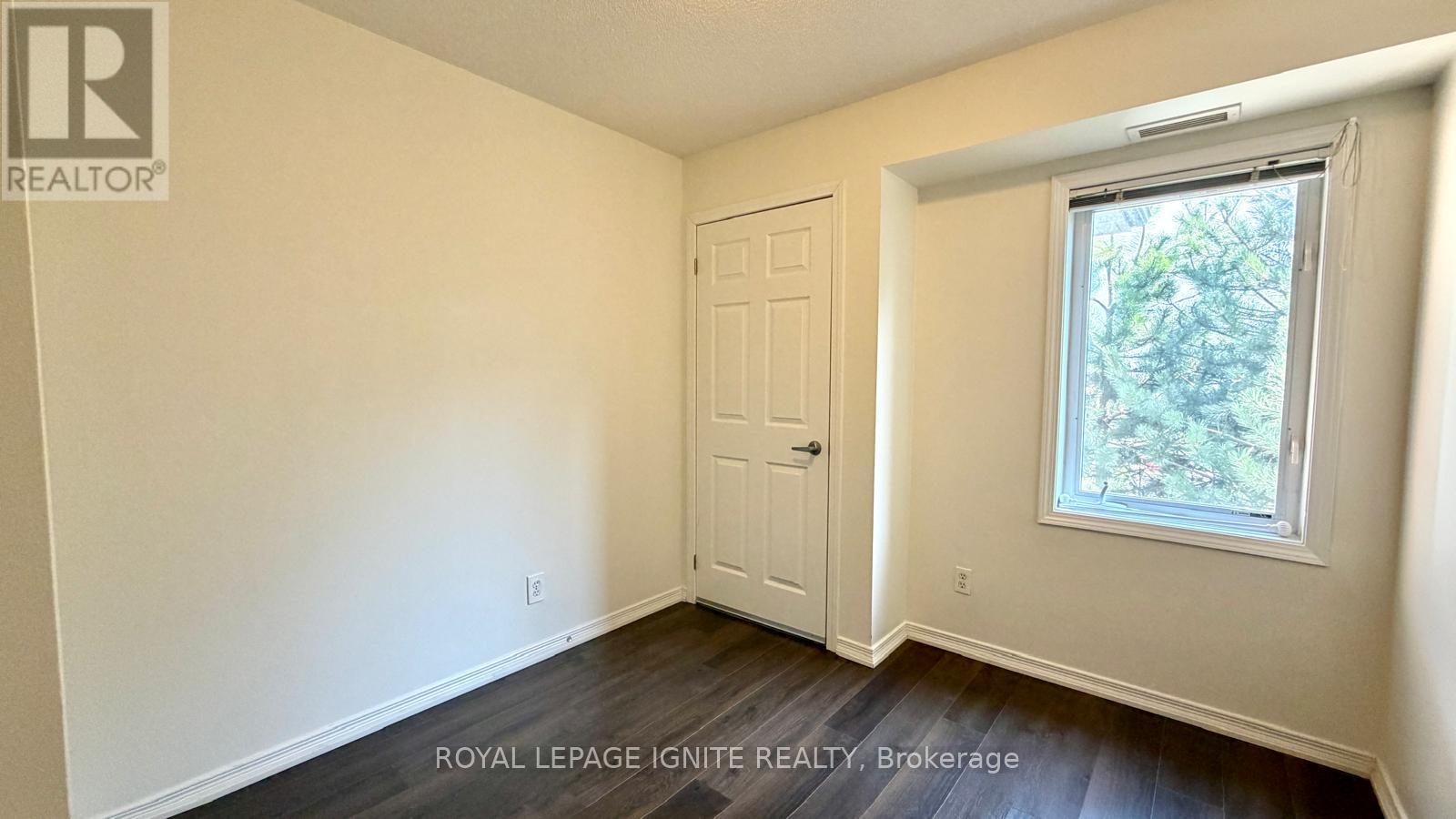 310 - 128 Aspen Springs Drive, Clarington, Ontario  L1C 0G9 - Photo 11 - E13031730