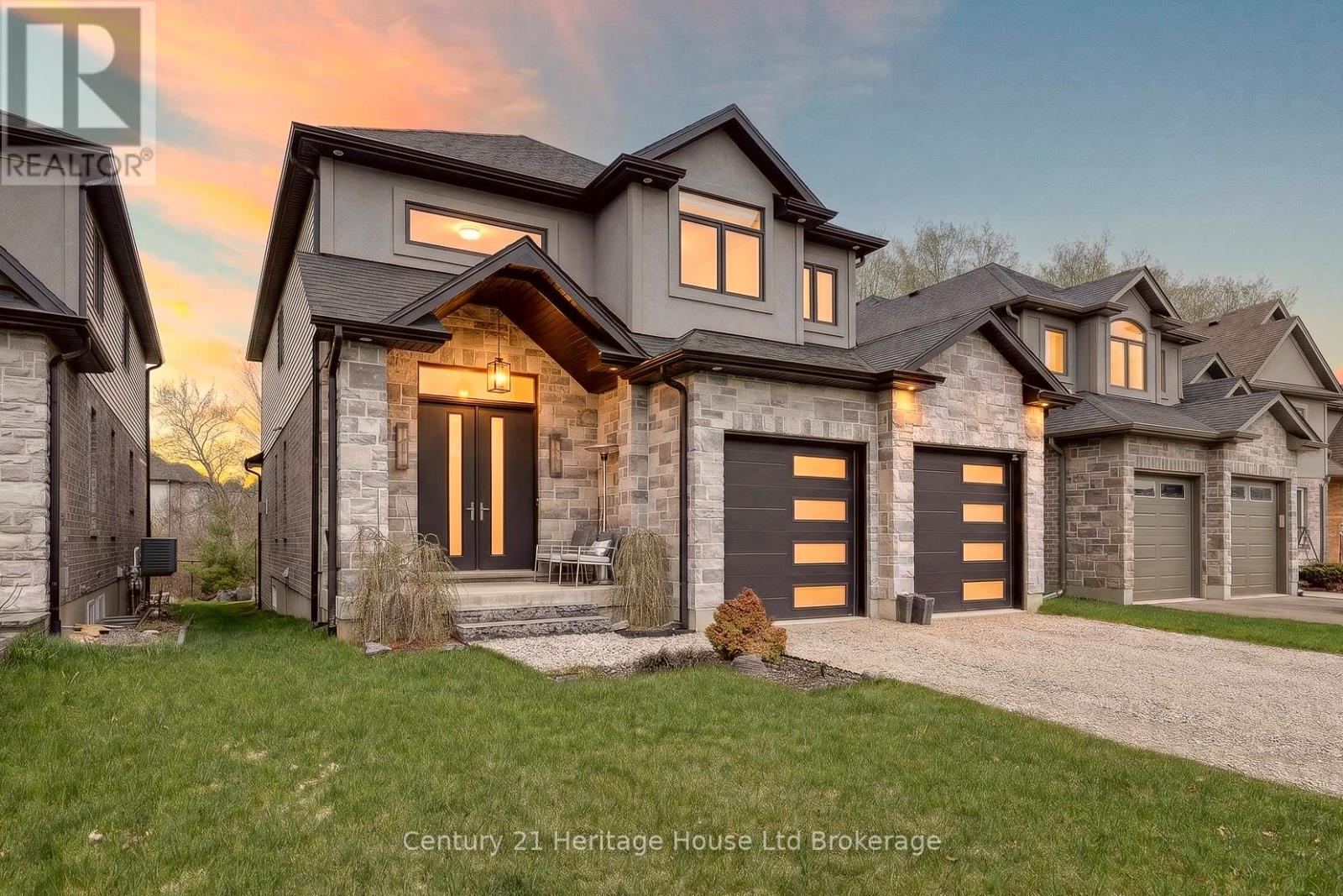 349 MASTERS DRIVE, Woodstock, Ontario