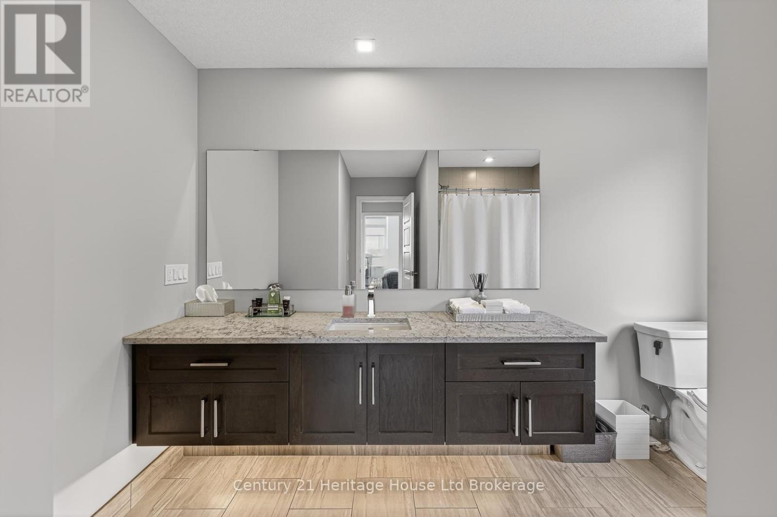 349 Masters Drive, Woodstock, Ontario  N4T 0L2 - Photo 31 - X13031590