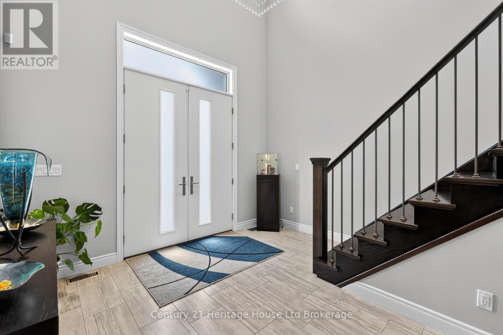 349 Masters Drive, Woodstock, Ontario  N4T 0L2 - Photo 5 - X13031590