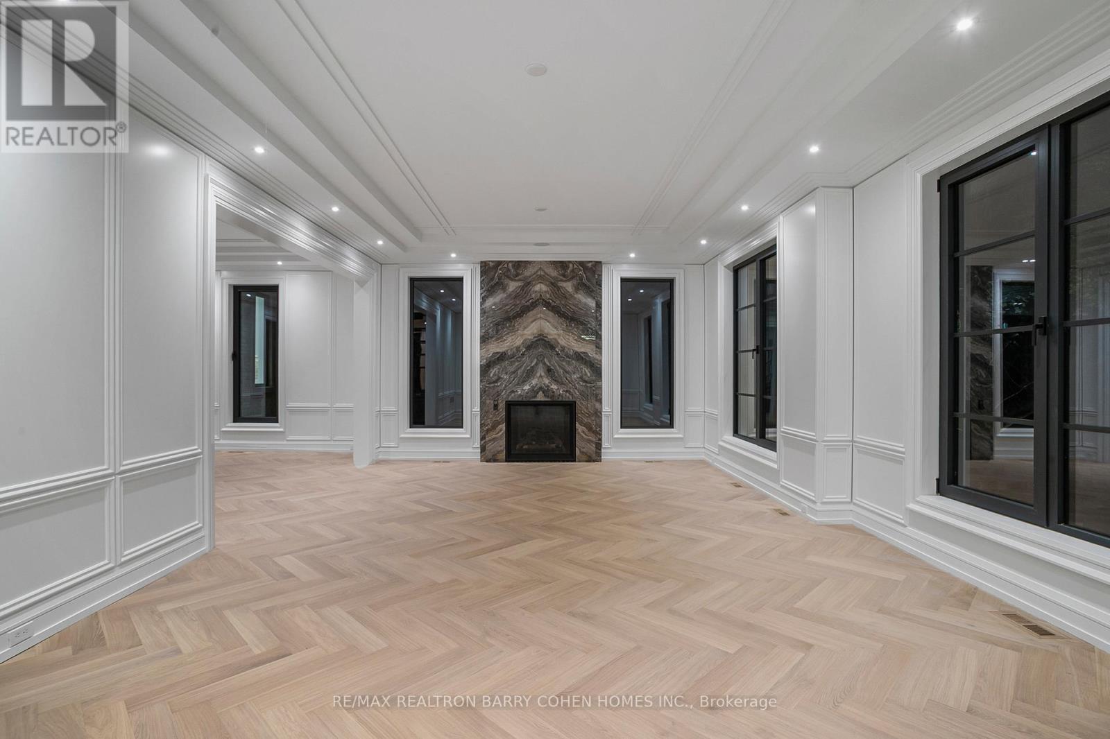 27 Penwood Crescent, Toronto, Ontario  M3B 3B1 - Photo 5 - C12980320