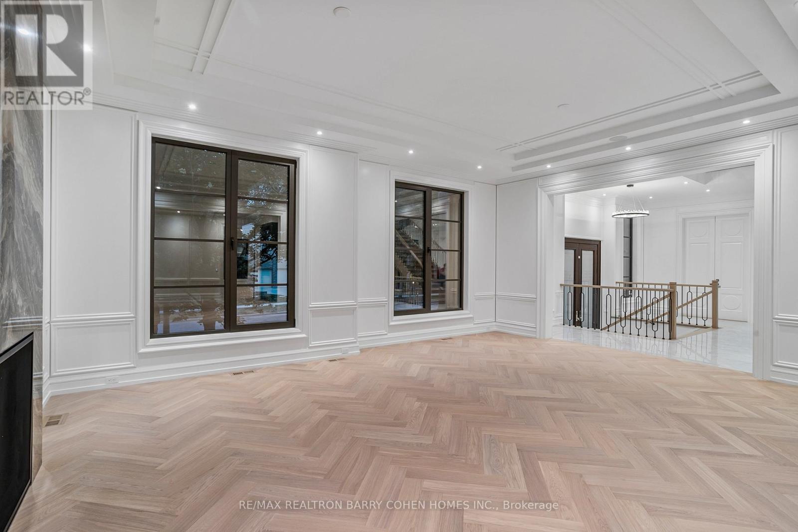 27 Penwood Crescent, Toronto, Ontario  M3B 3B1 - Photo 6 - C12980320