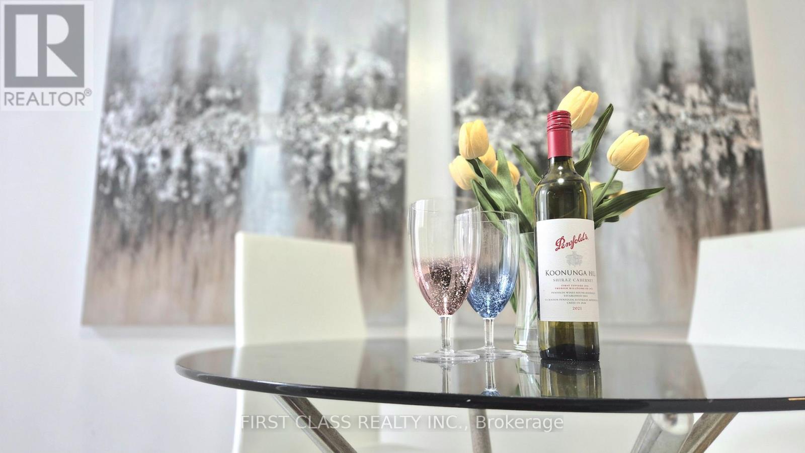 356 Wallace Avenue, Toronto, Ontario  M6P 3P2 - Photo 11 - W13028384