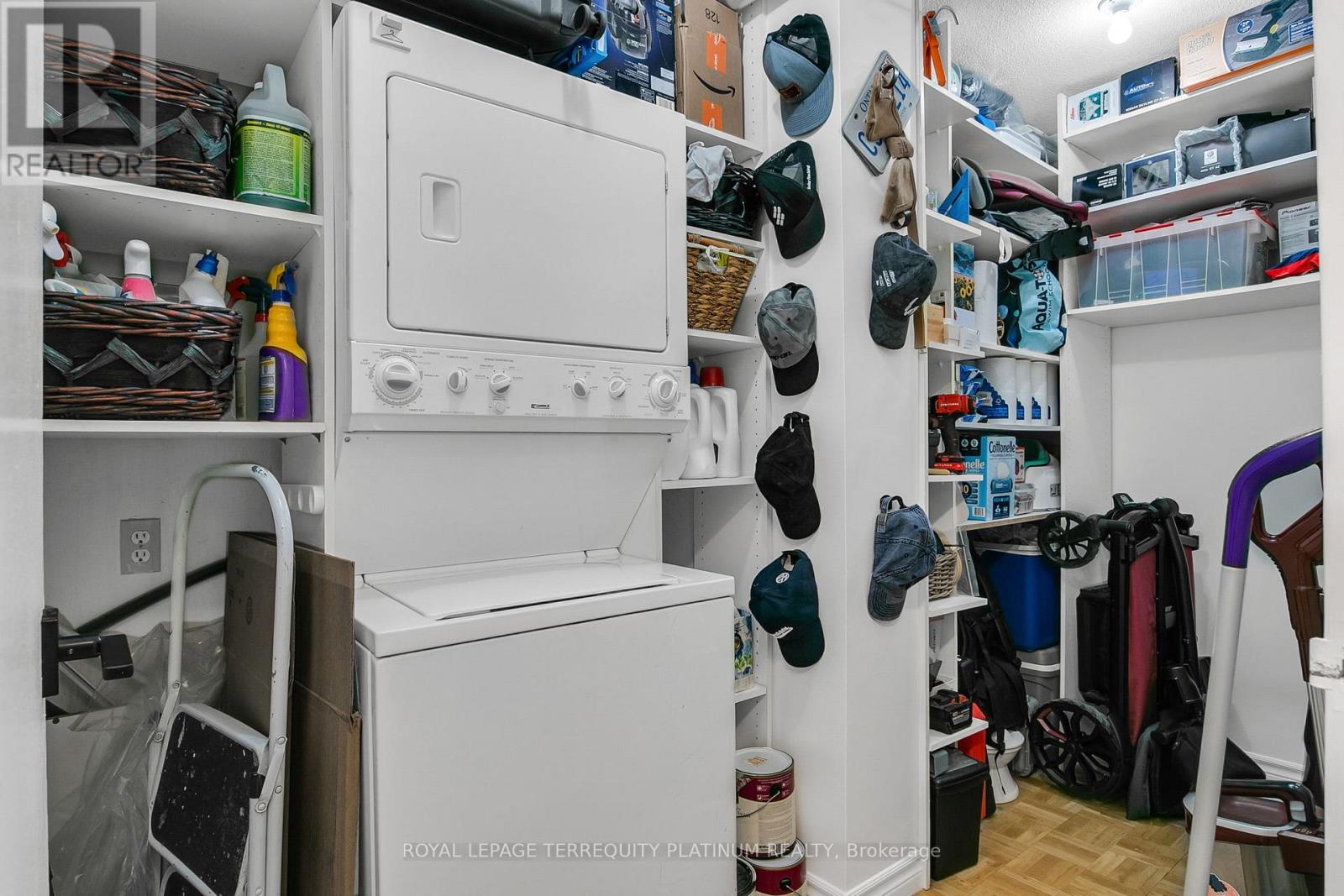 1517 - 551 The West Mall, Toronto, Ontario  M9C 1G7 - Photo 22 - W13009958