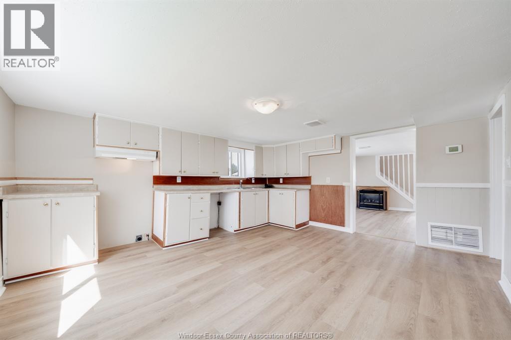 1057 Oak Avenue, Kingsville, Ontario  N9Y 3T6 - Photo 12 - 26008502