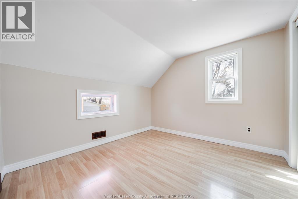1057 Oak Avenue, Kingsville, Ontario  N9Y 3T6 - Photo 25 - 26008502