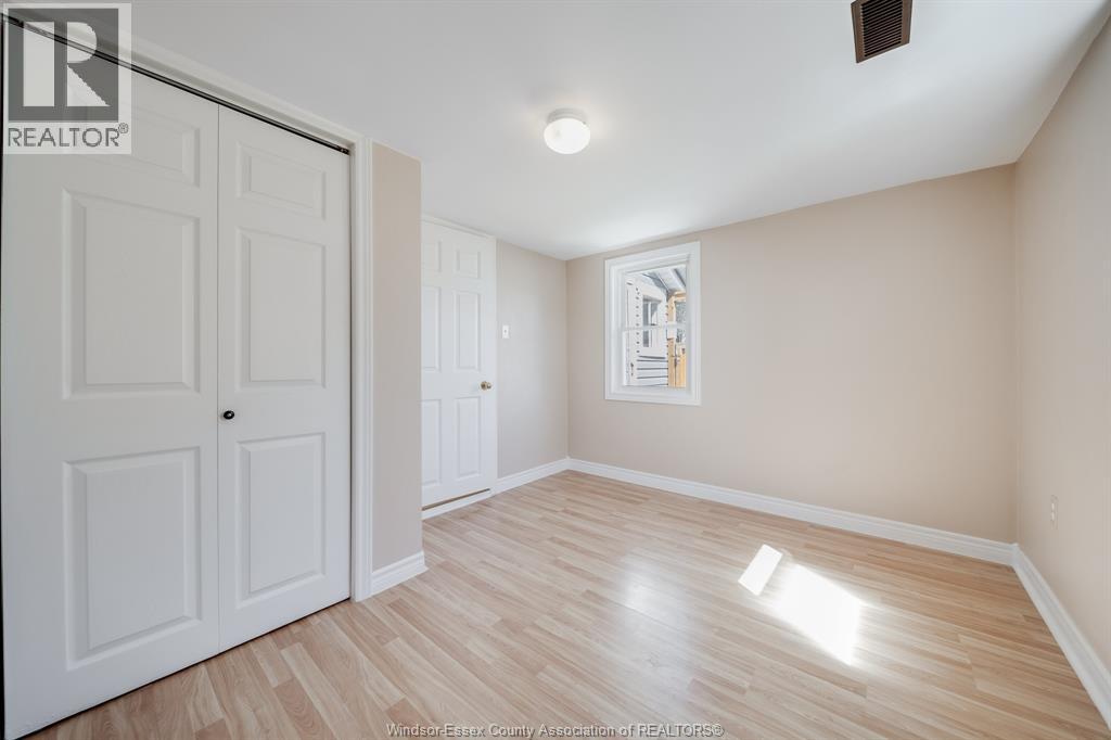 1057 Oak Avenue, Kingsville, Ontario  N9Y 3T6 - Photo 8 - 26008502