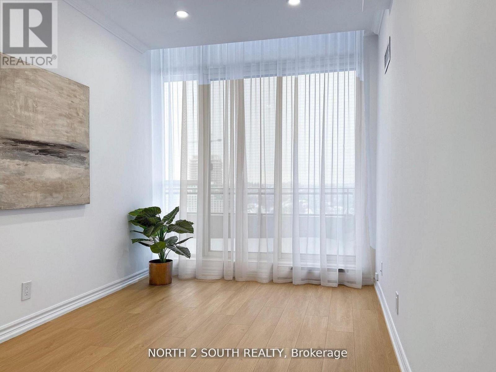 Ph27 - 32 Clarissa Drive W, Richmond Hill (Harding), Ontario  L4C 9R7 - Photo 21 - N13031612