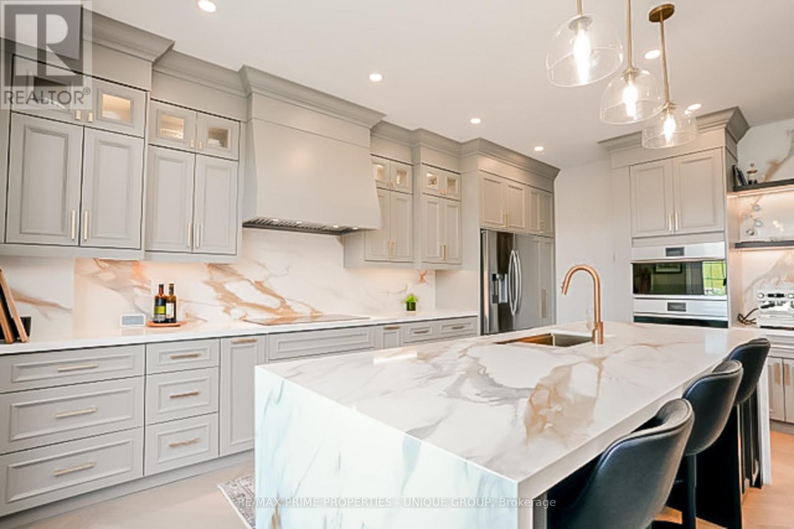 54 Vitlor Drive, Richmond Hill (Oak Ridges), Ontario  L4E 4P9 - Photo 1 - N13031660