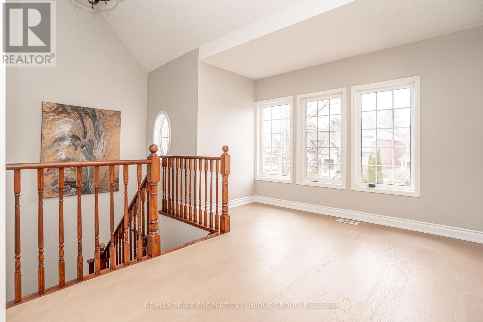 54 Vitlor Drive, Richmond Hill (Oak Ridges), Ontario  L4E 4P9 - Photo 19 - N13031660