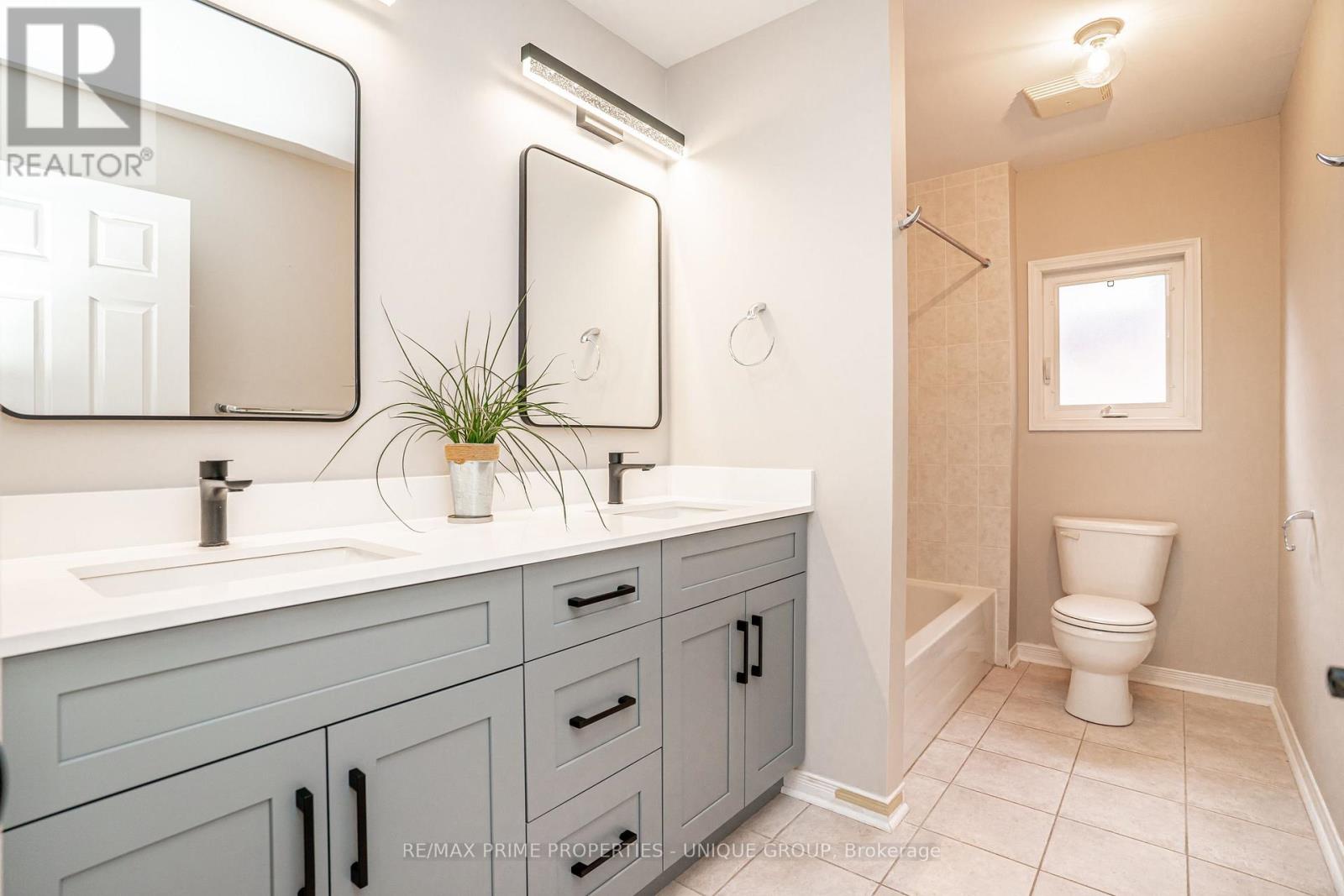 54 Vitlor Drive, Richmond Hill (Oak Ridges), Ontario  L4E 4P9 - Photo 28 - N13031660