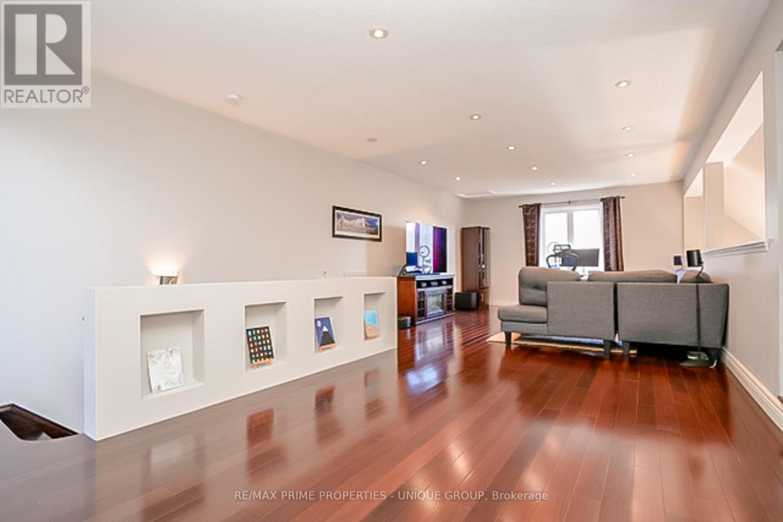 54 Vitlor Drive, Richmond Hill (Oak Ridges), Ontario  L4E 4P9 - Photo 32 - N13031660