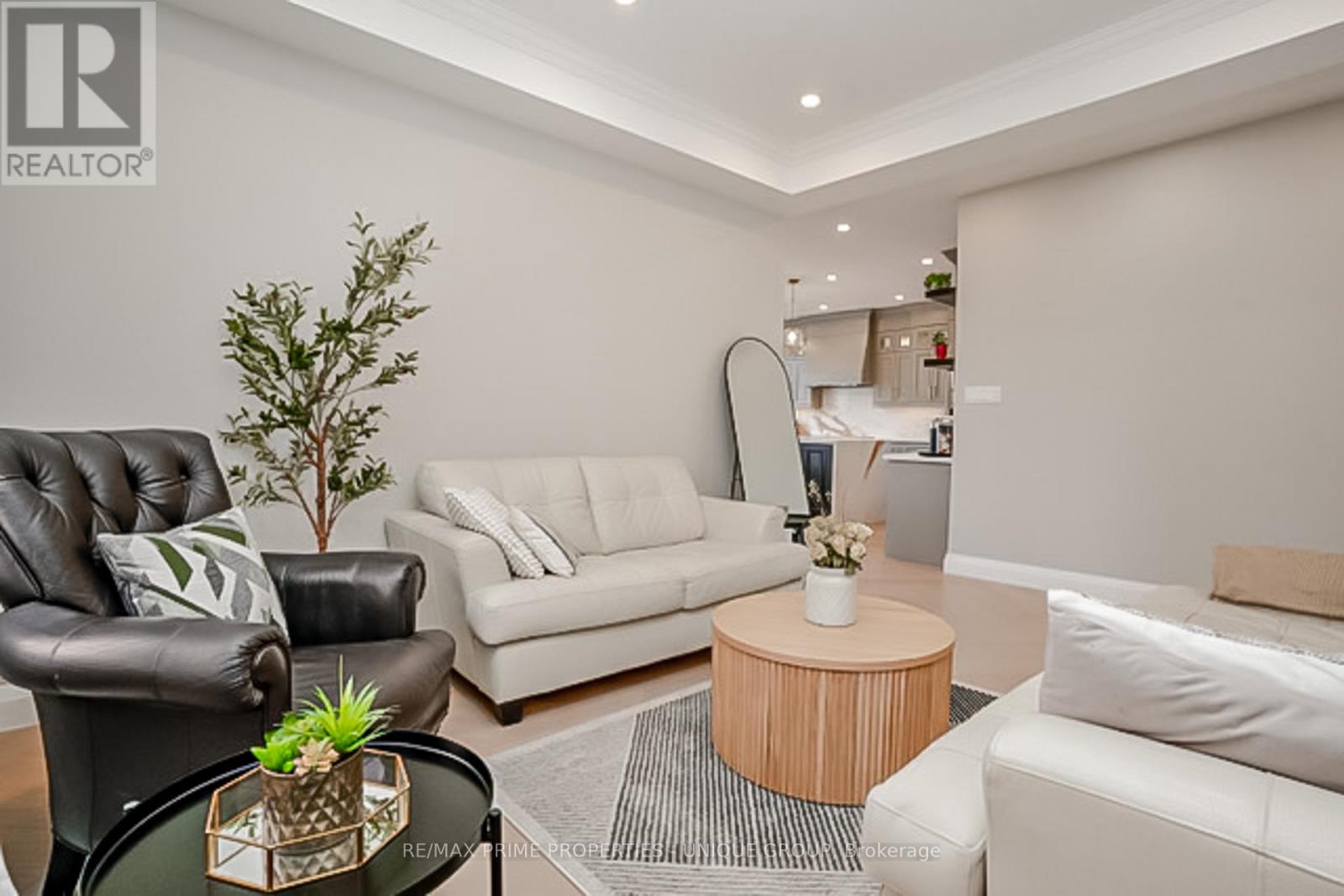 54 Vitlor Drive, Richmond Hill (Oak Ridges), Ontario  L4E 4P9 - Photo 7 - N13031660