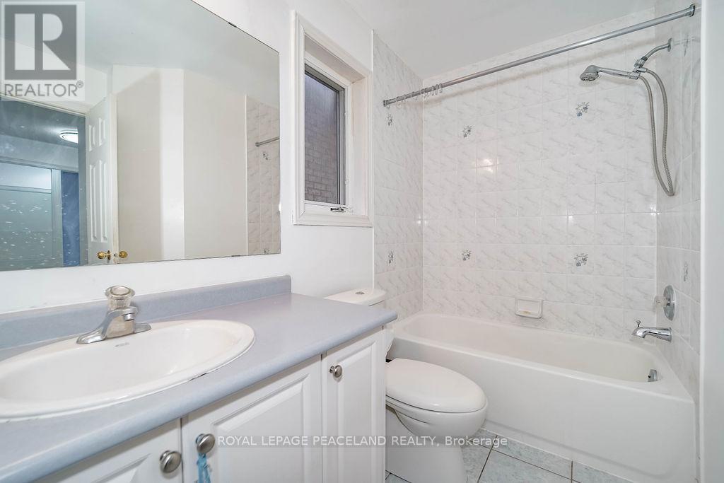 5 Forest Valley Road, Markham (Greensborough), Ontario  L6E 1V1 - Photo 16 - N13031678