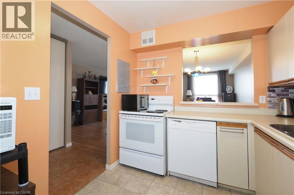 18 Holborn Court Unit# 502, Kitchener, Ontario  N2A 4A1 - Photo 18 - 40814111