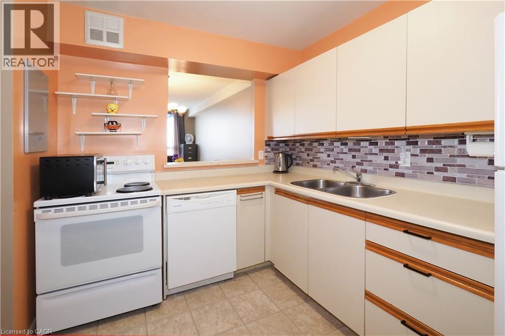 18 Holborn Court Unit# 502, Kitchener, Ontario  N2A 4A1 - Photo 19 - 40814111