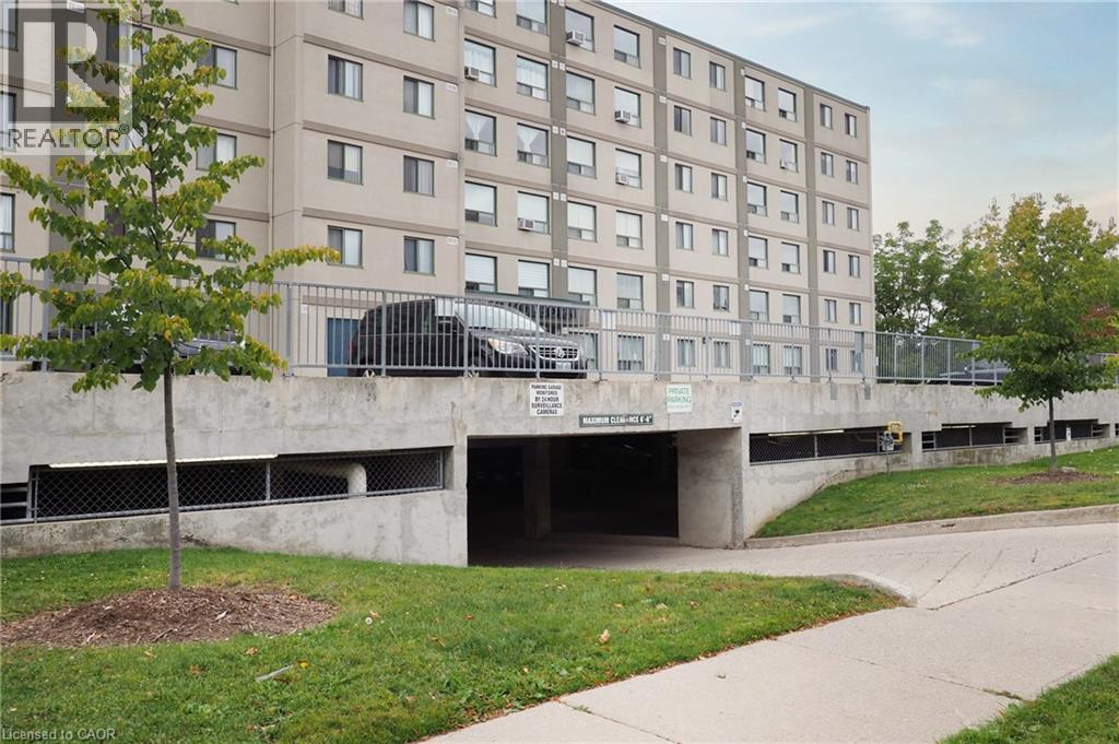 18 Holborn Court Unit# 502, Kitchener, Ontario  N2A 4A1 - Photo 4 - 40814111