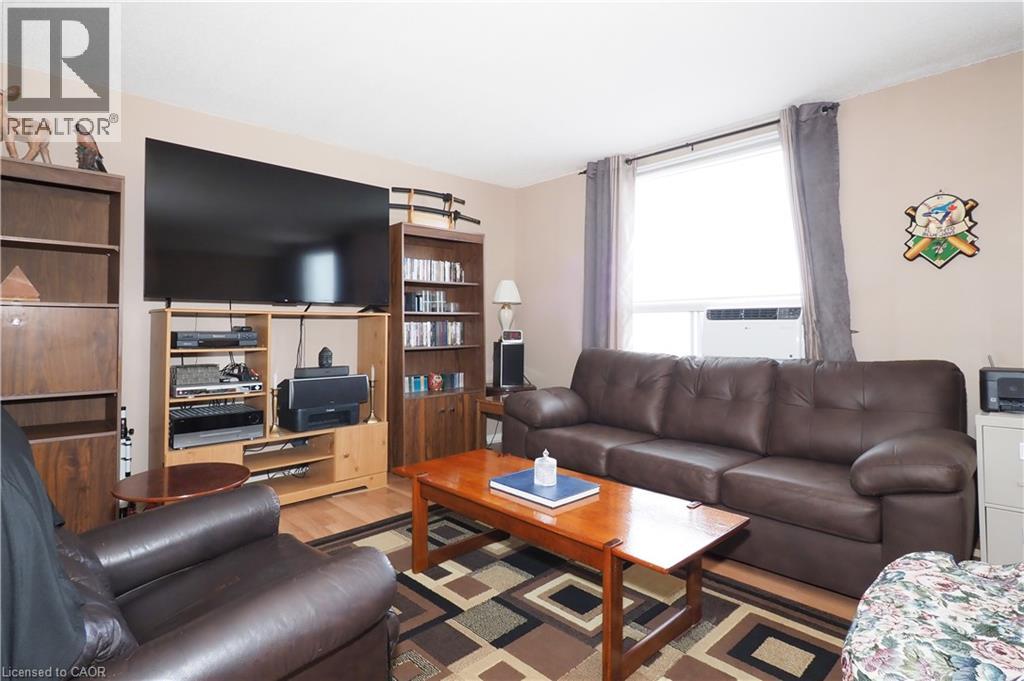 18 Holborn Court Unit# 502, Kitchener, Ontario  N2A 4A1 - Photo 11 - 40814111