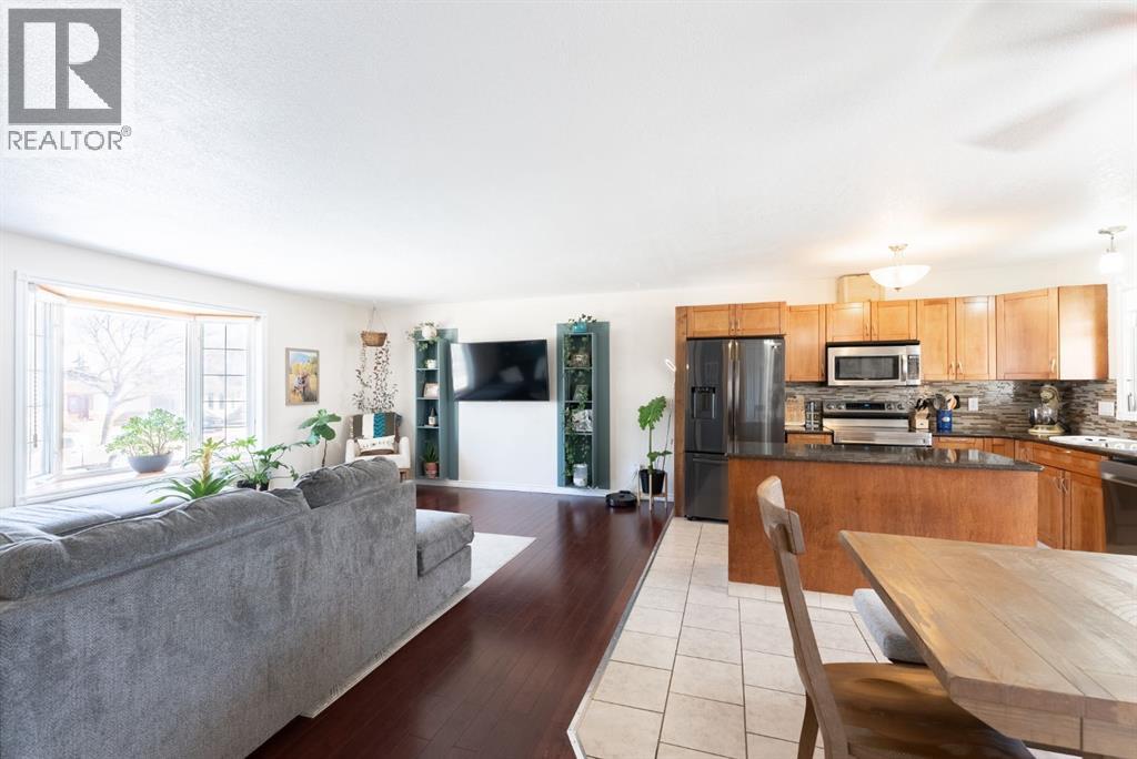 167 Chippewa Crescent W, Lethbridge, Alberta  T1K 5B4 - Photo 5 - A2288336