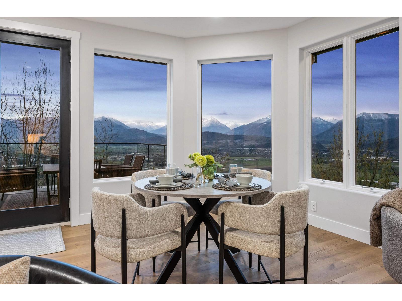 43619 Bracken Drive, Chilliwack Mountain, Chilliwack, British Columbia  V2R 4A4 - Photo 15 - R3114694