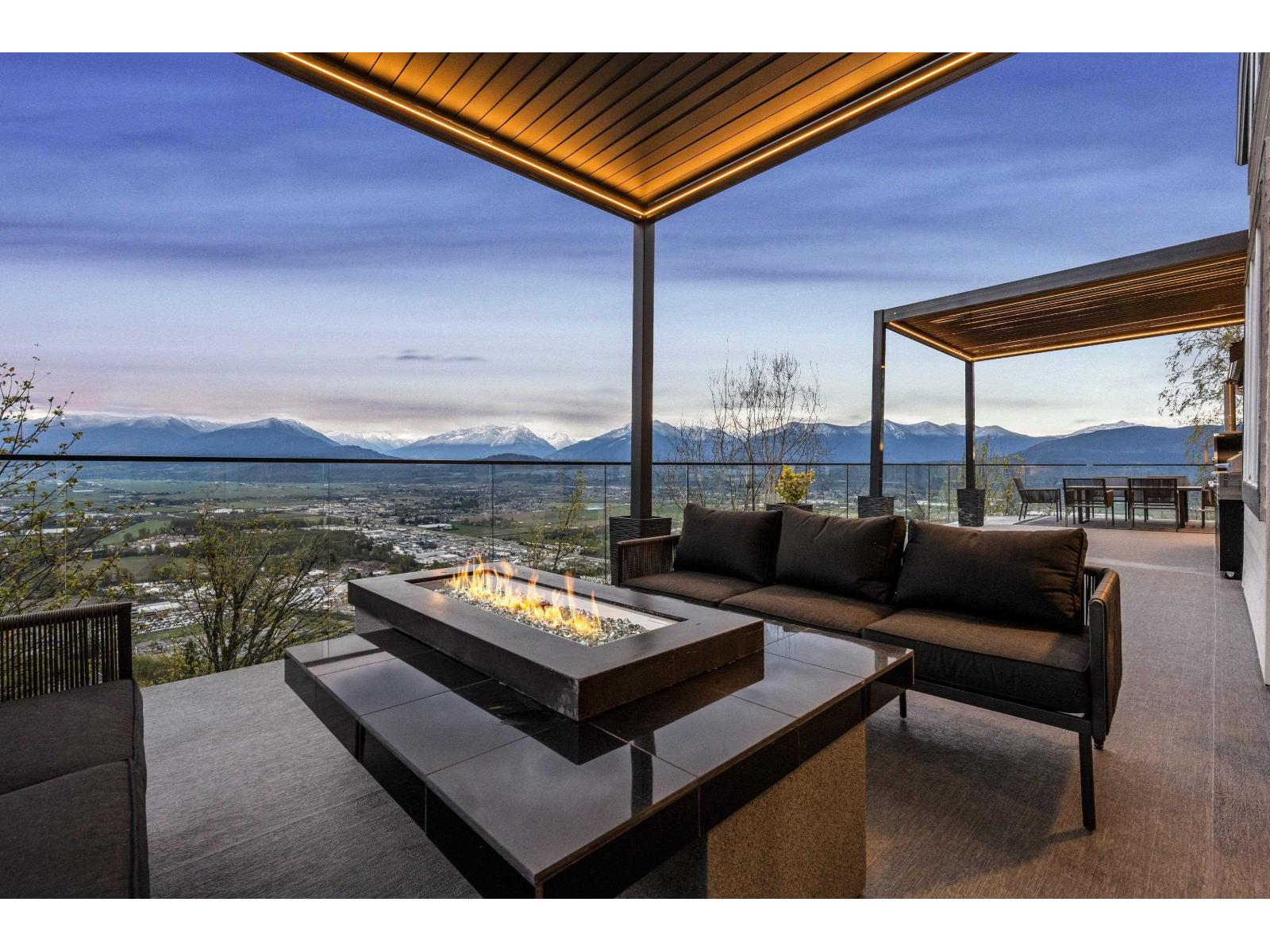 43619 Bracken Drive, Chilliwack Mountain, Chilliwack, British Columbia  V2R 4A4 - Photo 36 - R3114694