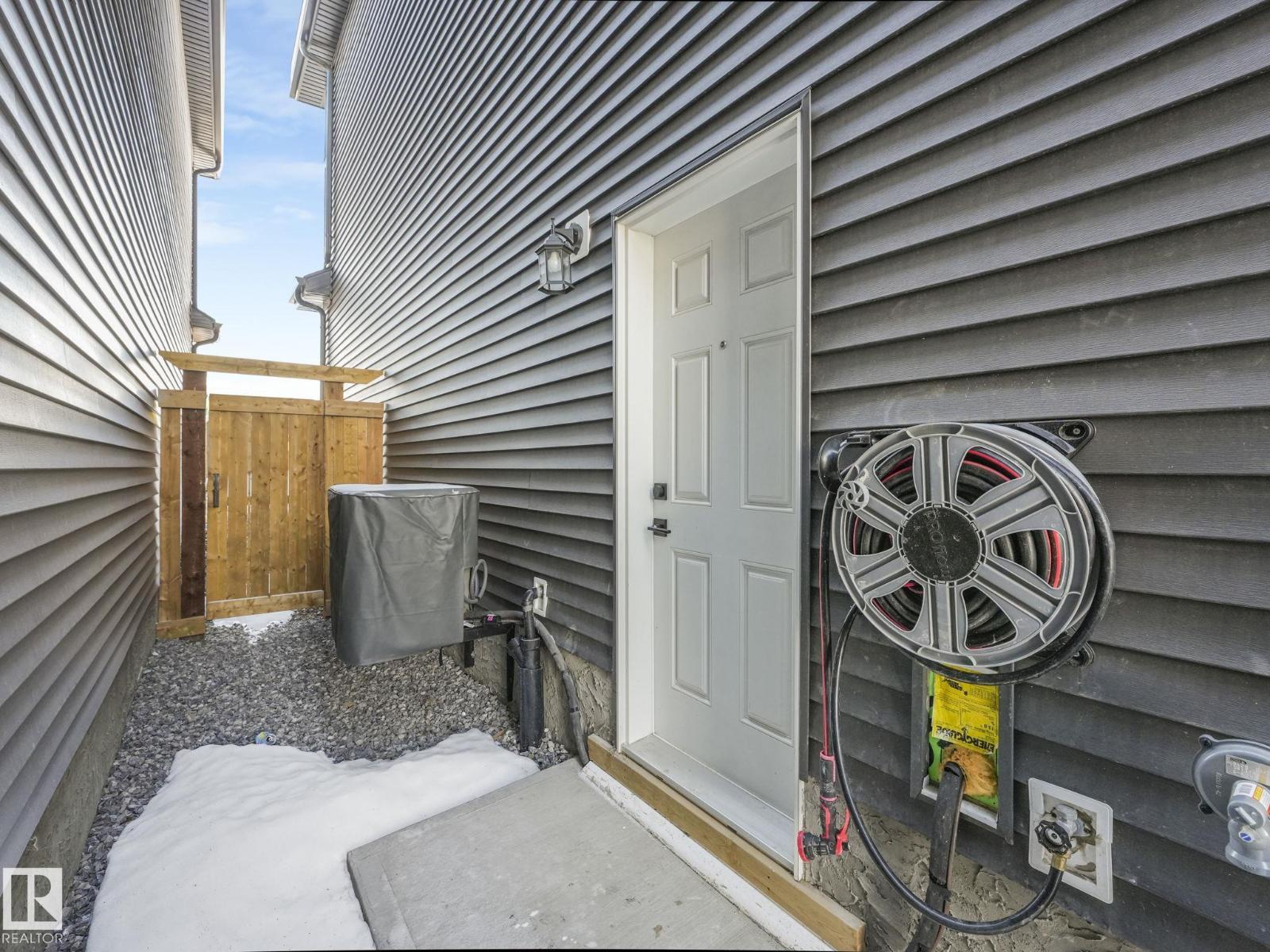 16816 49 St NW, Edmonton, Alberta  T5Y 4G9 - Photo 37 - E4471633