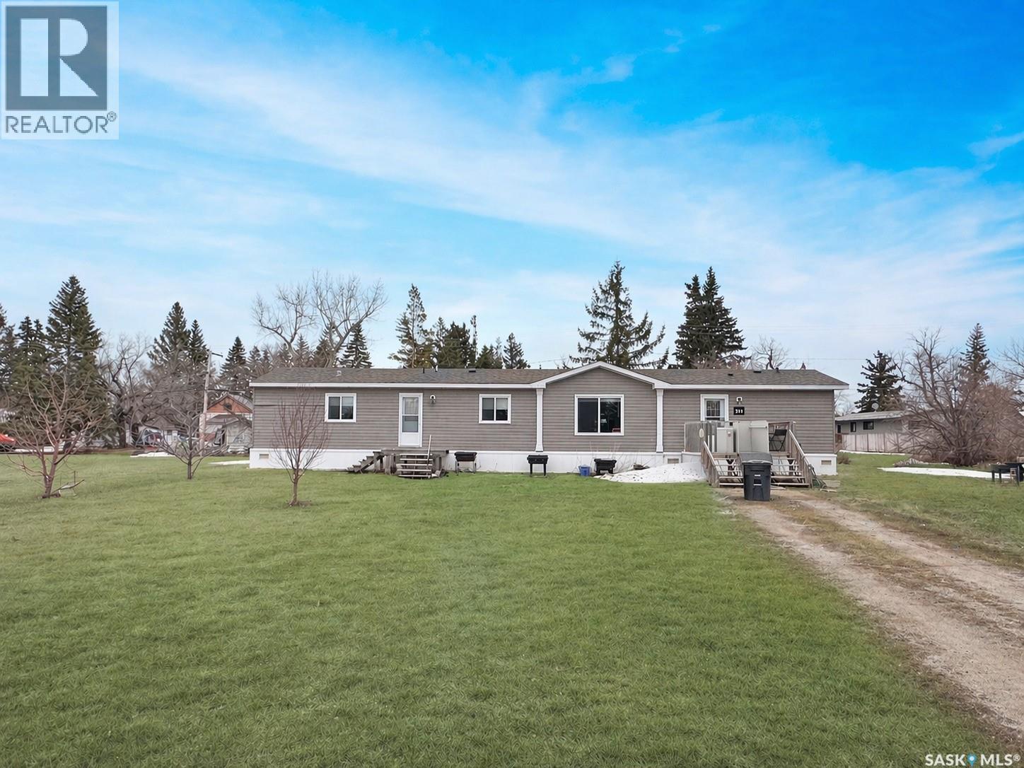 211 Lipton STREET, Balcarres, Saskatchewan