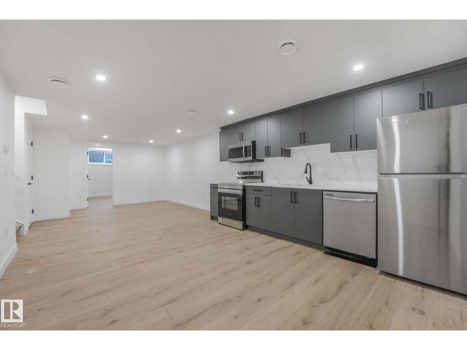 16816 49 St NW, Edmonton, Alberta  T5Y 4G9 - Photo 30 - E4471633