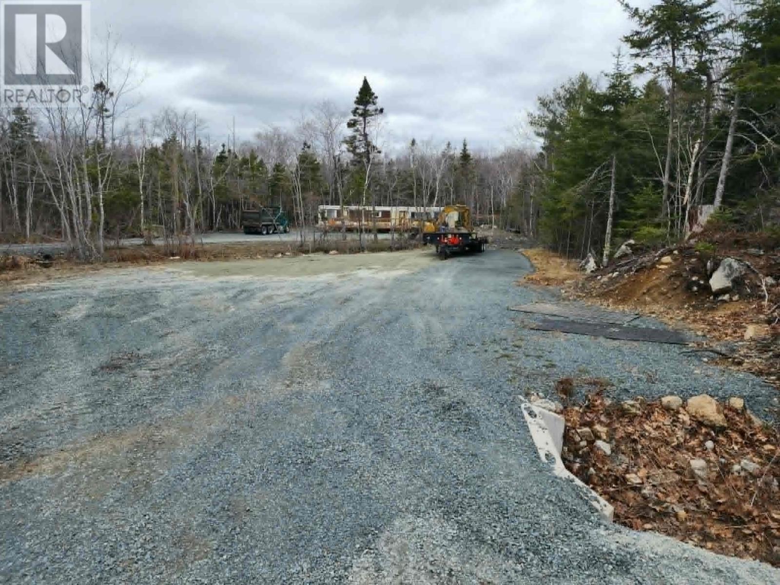 213 Hubleys Road, Hubley, Nova Scotia  B3Z 1C2 - Photo 4 - 202608266