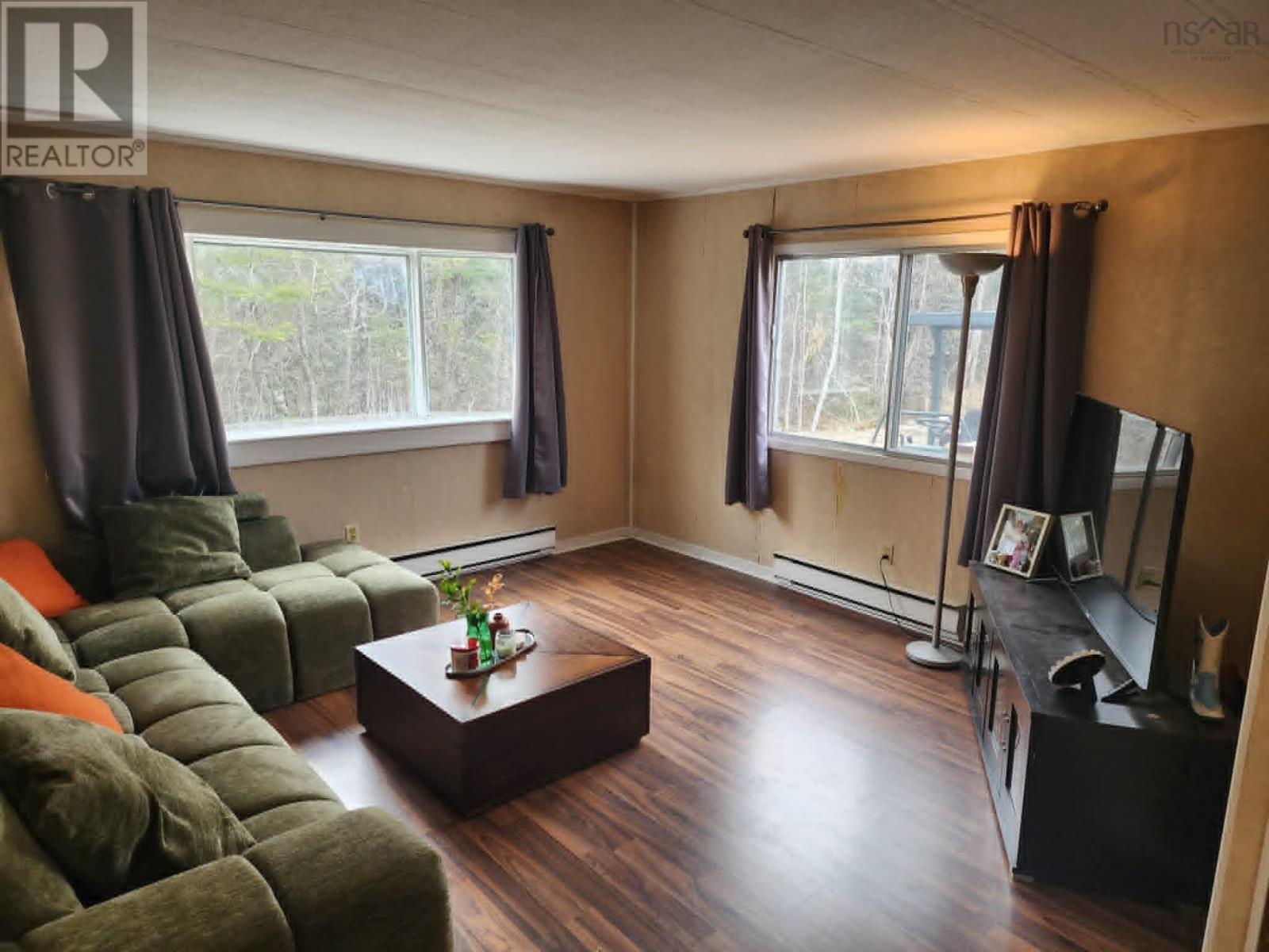 213 Hubleys Road, Hubley, Nova Scotia  B3Z 1C2 - Photo 8 - 202608266