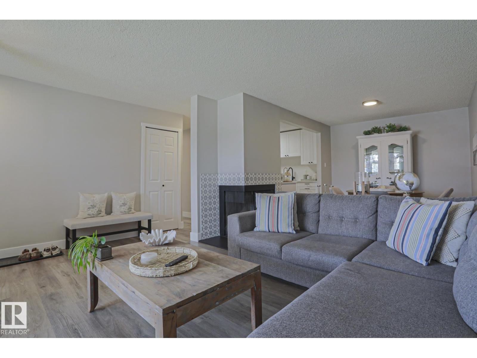 #7 2204 118 St Nw, Edmonton, Alberta  T6J 4H1 - Photo 5 - E4483543