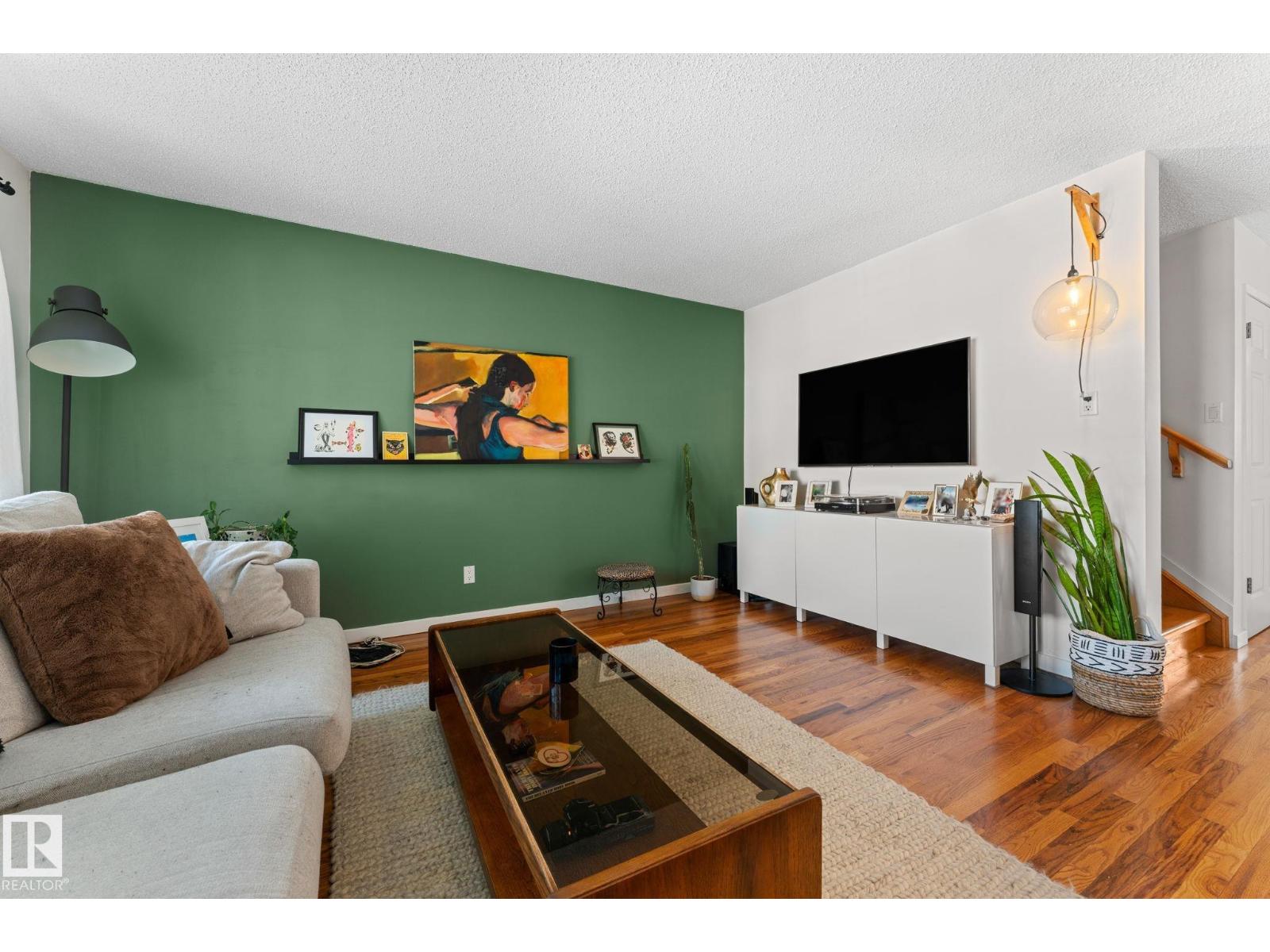 8759 92 Av Nw, Edmonton, Alberta  T6C 1S2 - Photo 10 - E4483544