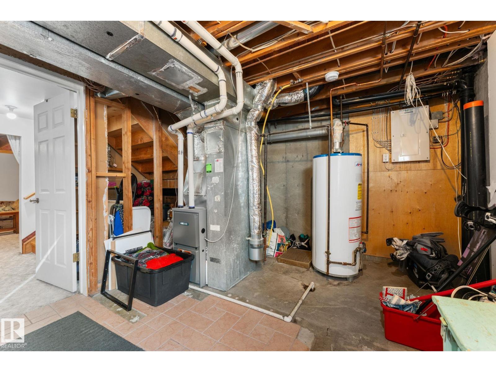 8759 92 Av Nw, Edmonton, Alberta  T6C 1S2 - Photo 34 - E4483544