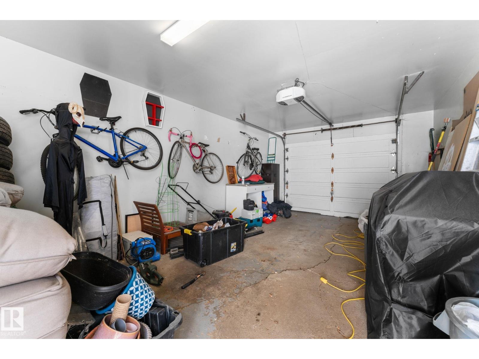 8759 92 Av Nw, Edmonton, Alberta  T6C 1S2 - Photo 35 - E4483544