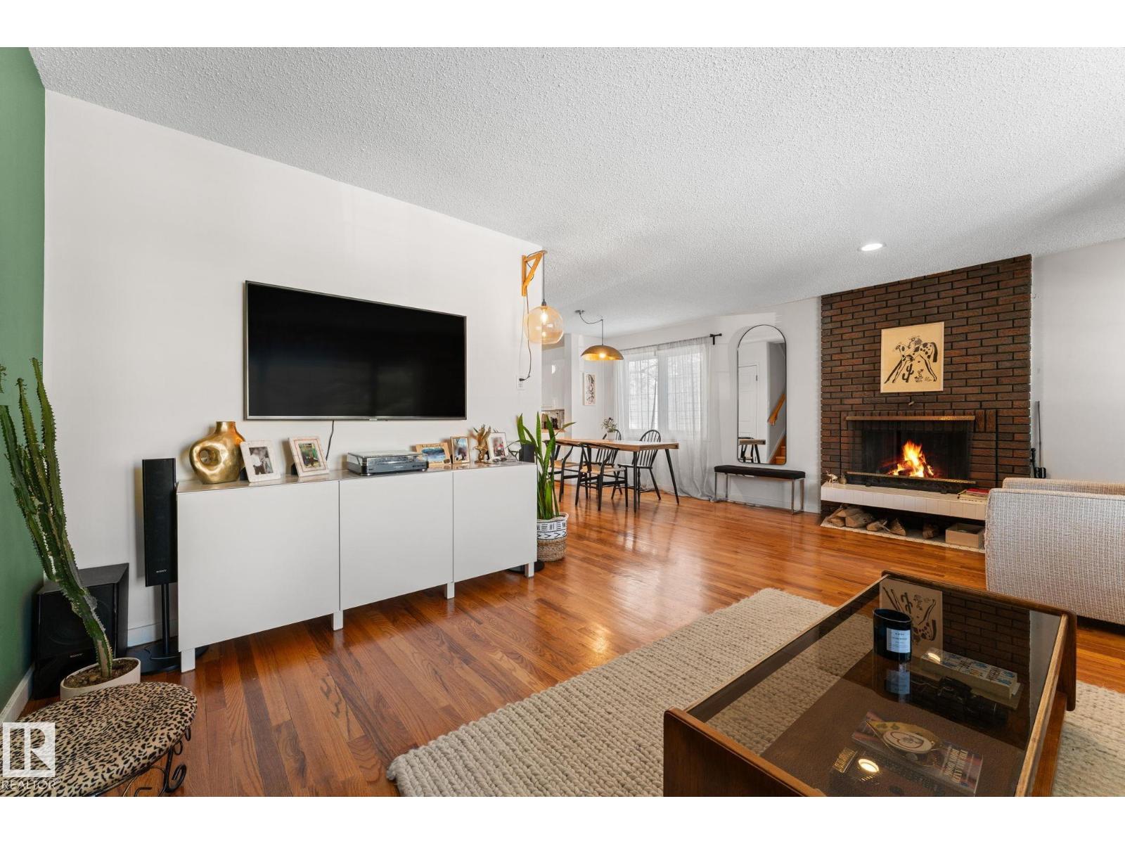 8759 92 Av Nw, Edmonton, Alberta  T6C 1S2 - Photo 9 - E4483544