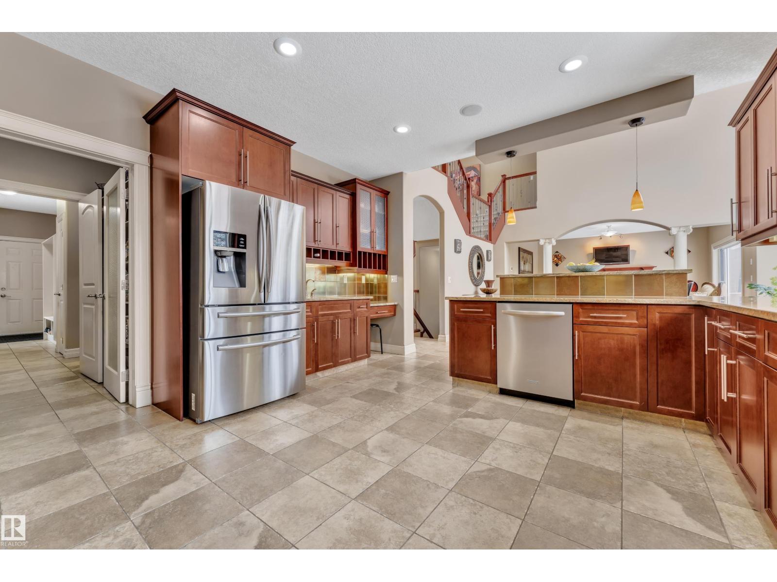 1181 Hollands Wy Nw, Edmonton, Alberta  T6R 3S9 - Photo 9 - E4483545