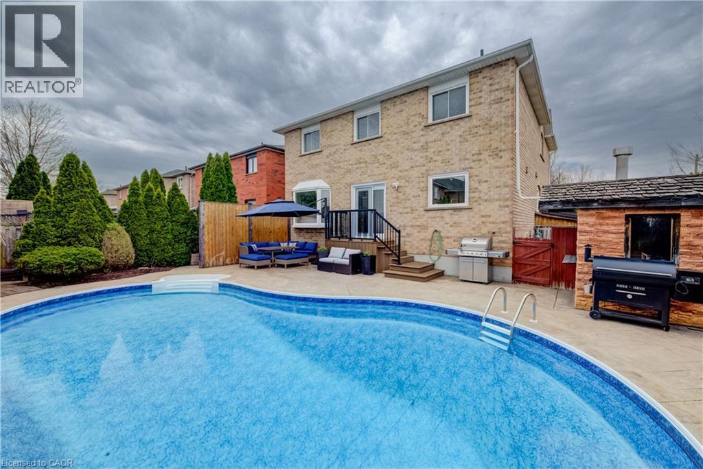 643 Phoebe Crescent, Burlington, Ontario  L7L 6E5 - Photo 44 - 40823193