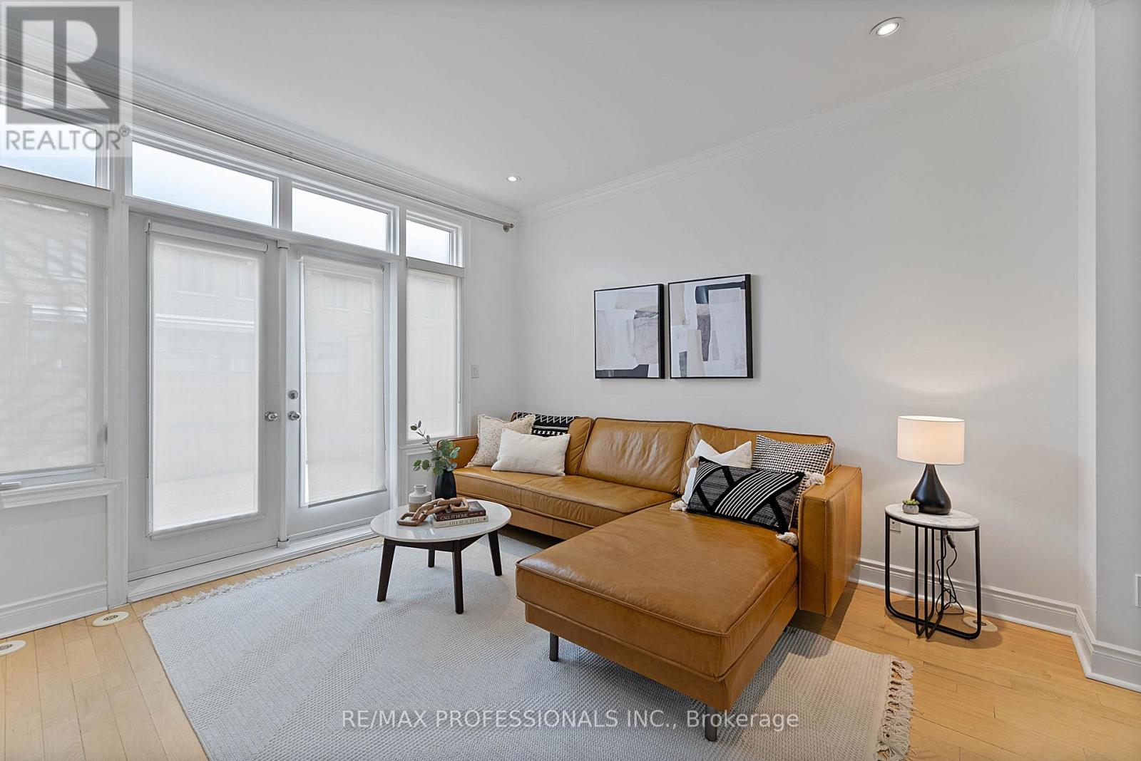 819b Oxford Street, Toronto, Ontario  M8Z 0B3 - Photo 11 - W13031606