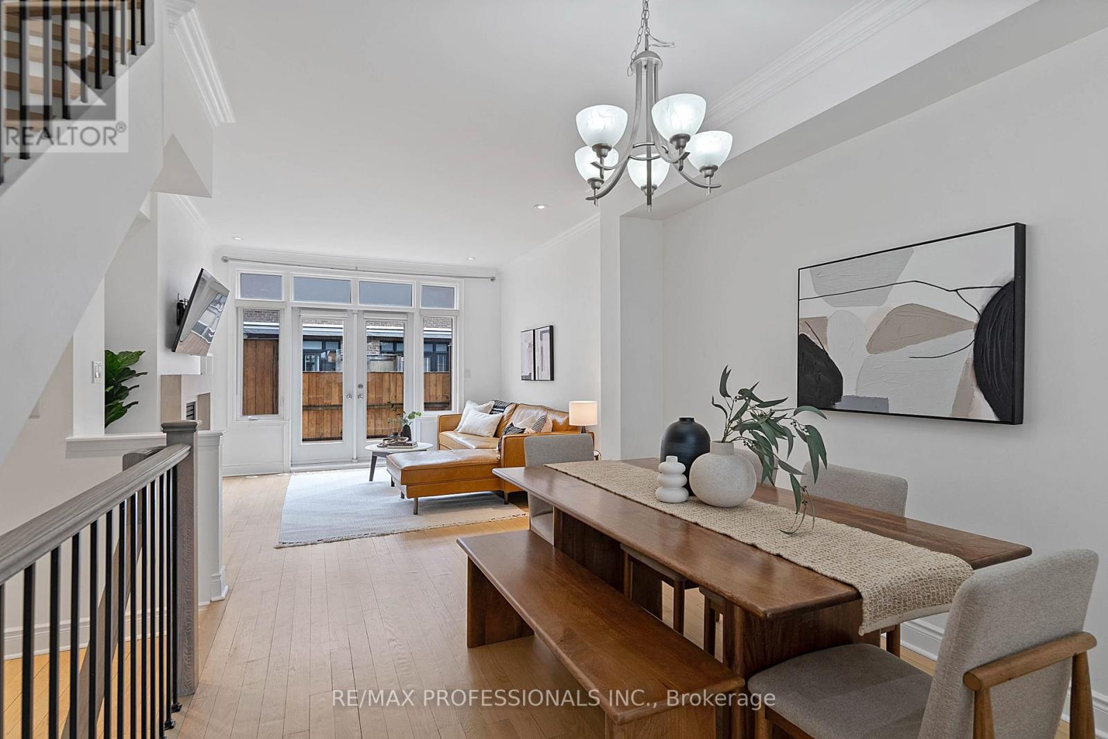 819b Oxford Street, Toronto, Ontario  M8Z 0B3 - Photo 15 - W13031606